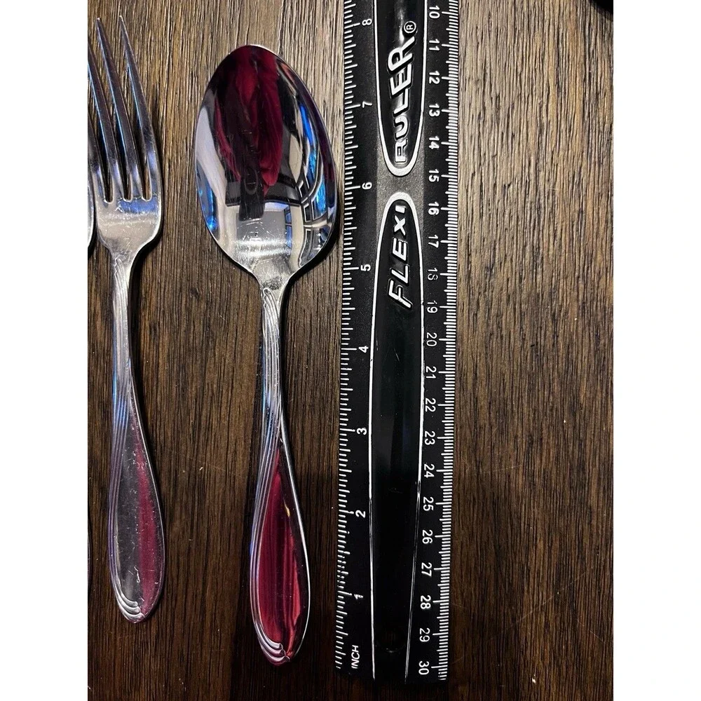 12 piece Oneida Camber Cresta Windswept Scroll Stainless Flatware silverware